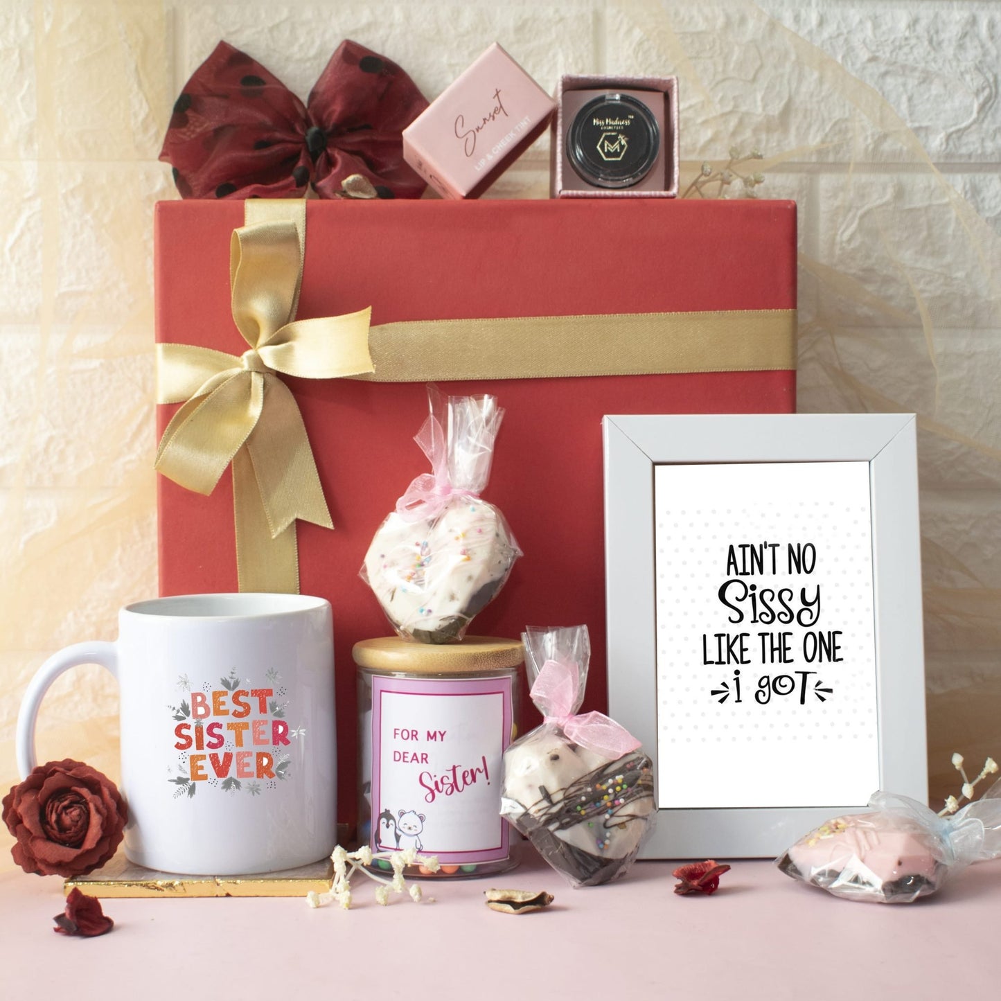 Cute Gift Combo For Sister