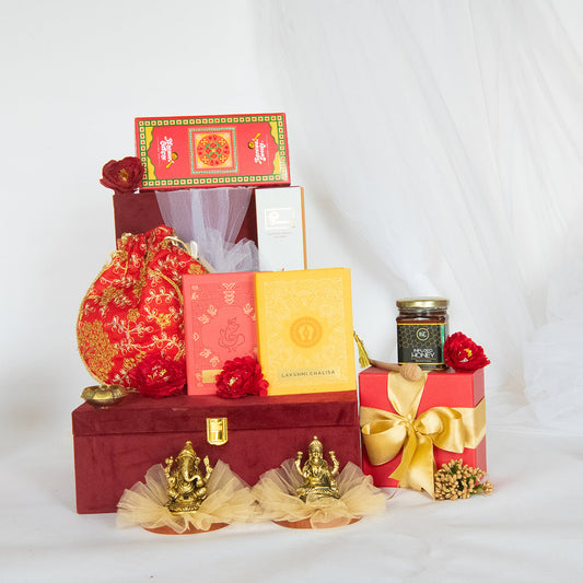 Uber Luxury Devotional Gift Hamper For Mom