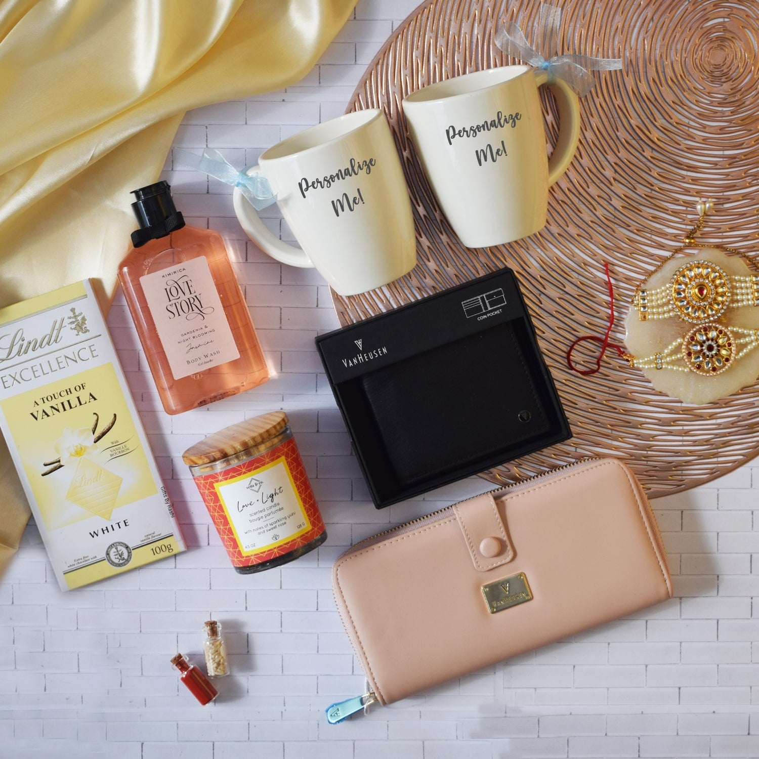 Perfect Rakhi Gift Hamper For Bhaiya Bhabhi