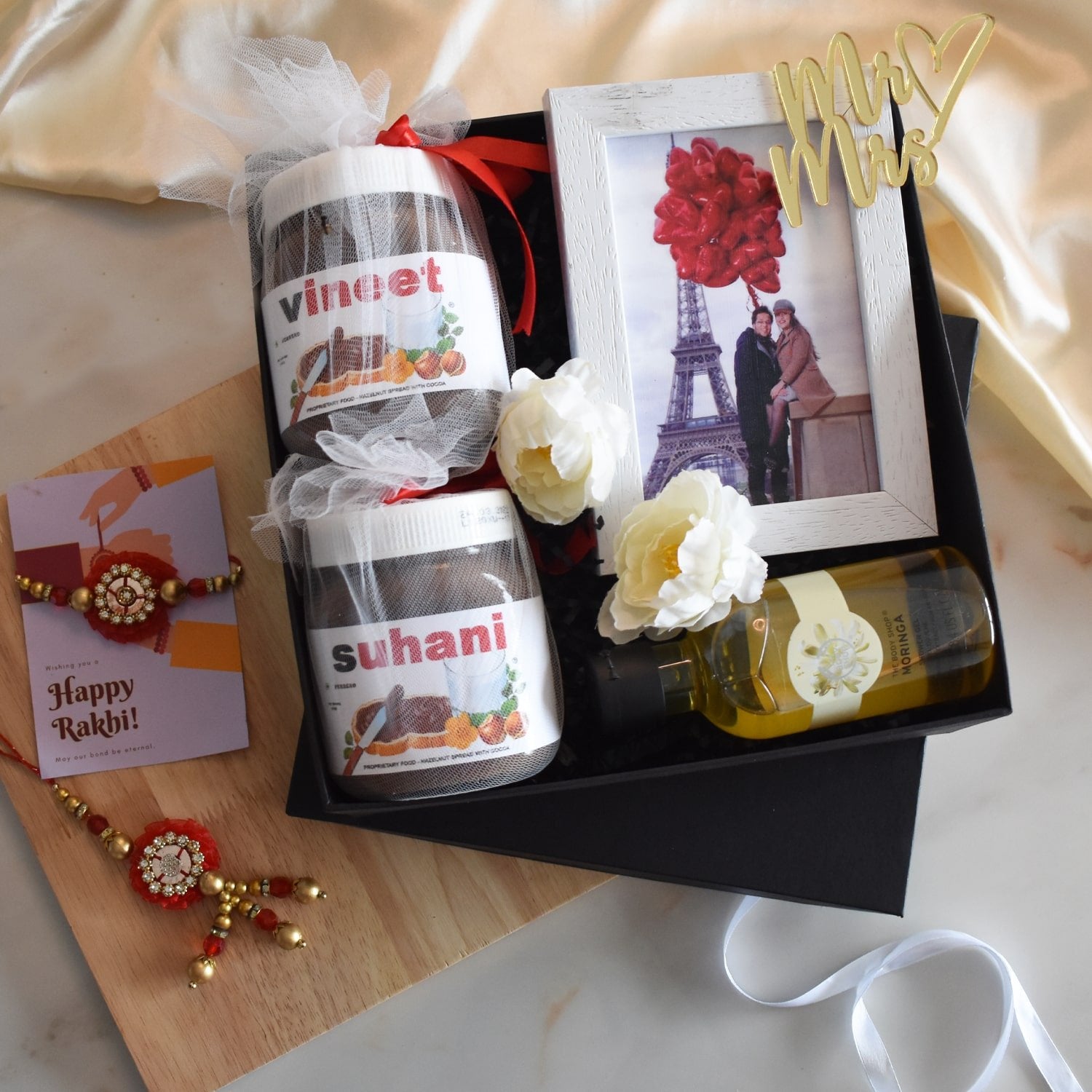 Rakhi Gift for Bhaiya Bhabhi