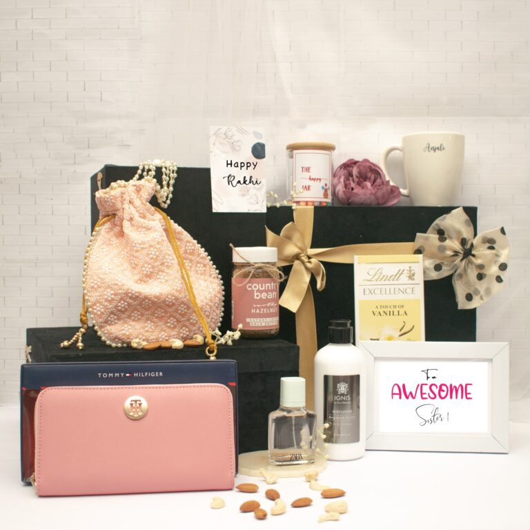 Luxury Gift Hamper For Sister